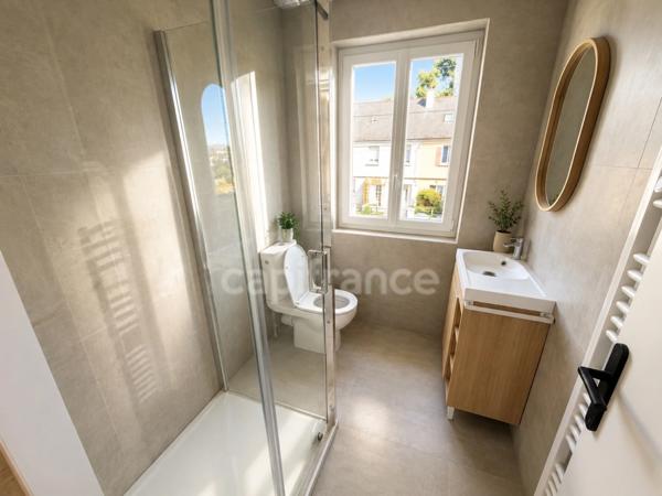 Maison à vendre 6 pièces CARHAIX PLOUGUER (29) DPE C