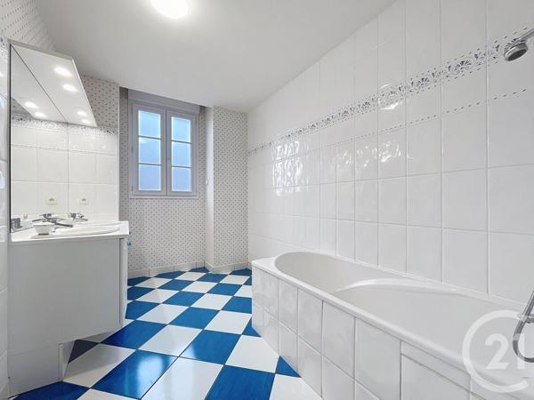 Maison à vendre  6 pièces - 123,25 m2 CHARTRES - 28