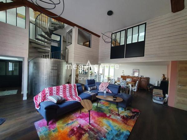 Maison à ROMILLY-SUR-SEINE, 10100 - 6 pièces 175m²