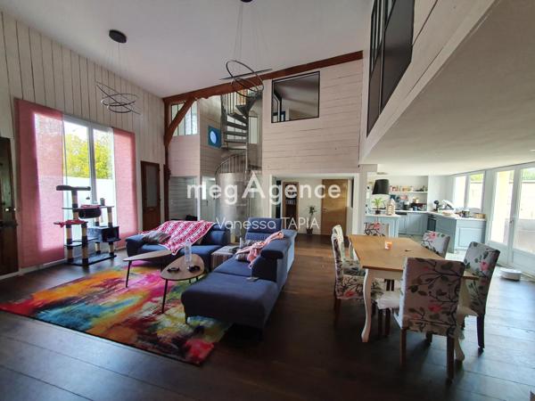 Maison à ROMILLY-SUR-SEINE, 10100 - 6 pièces 175m²