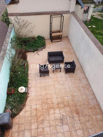 Maison à ROMILLY-SUR-SEINE, 10100 - 6 pièces 175m²