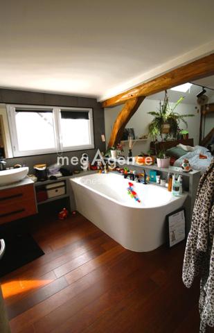 Maison à ROMILLY-SUR-SEINE, 10100 - 6 pièces 175m²