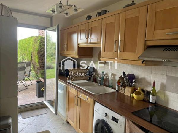 50m², jardin, 2 pkg, 2 caves, vue mer, Plage à 10' à pied