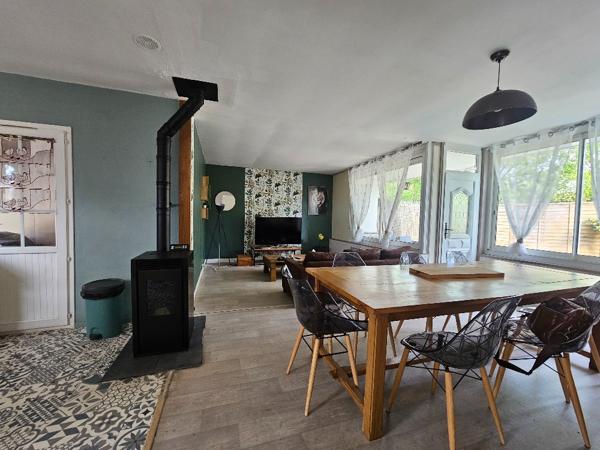 Maison Roullet Saint Estephe 4 pièce(s) 94 m2 proche Angoulême (16000)