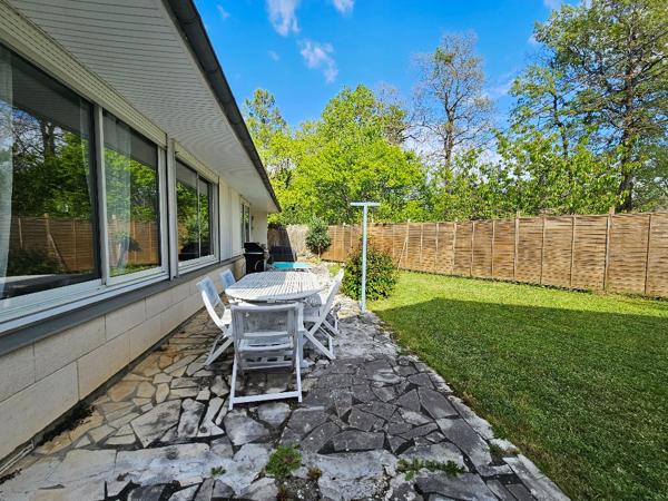 Maison Roullet Saint Estephe 4 pièce(s) 94 m2 proche Angoulême (16000)