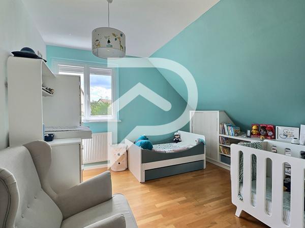 Maison 6 pièces 143 m2