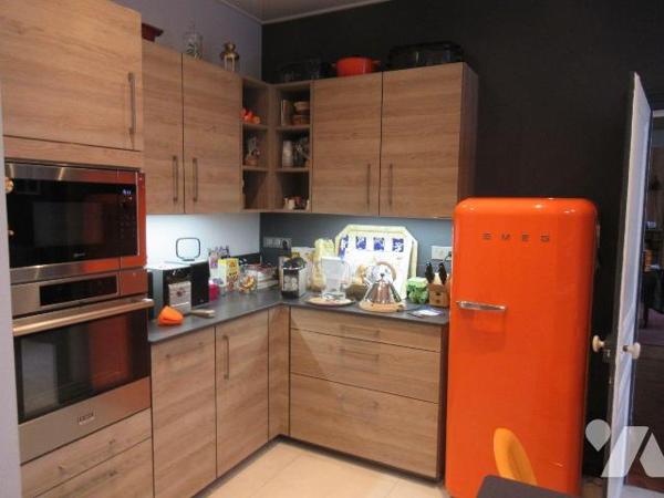 A vendre à Saint André Les Vergers, magnifique longère de 217m²pleine de charme et d'authentici...