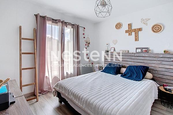 A VENDRE VIDAUBAN Maison de 111m2 de plain-pied avec piscine et dépendance