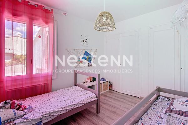 A VENDRE VIDAUBAN Maison de 111m2 de plain-pied avec piscine et dépendance