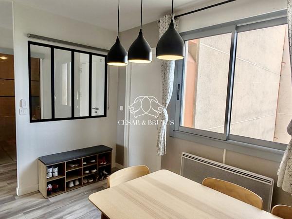 VILLEURBANNE/MONCHAT – GRAND T4 110 M² RÉNOVÉ, CALME, BALCON ET TRAM À PROXIMITÉ