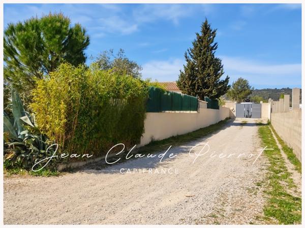 Maison à vendre 6 pièces avec Hangar indépendant et piscine CLARENSAC (30)