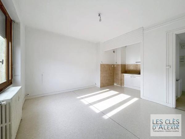 Appartement T4 avec garage et stationnement – Rare sur le secteur