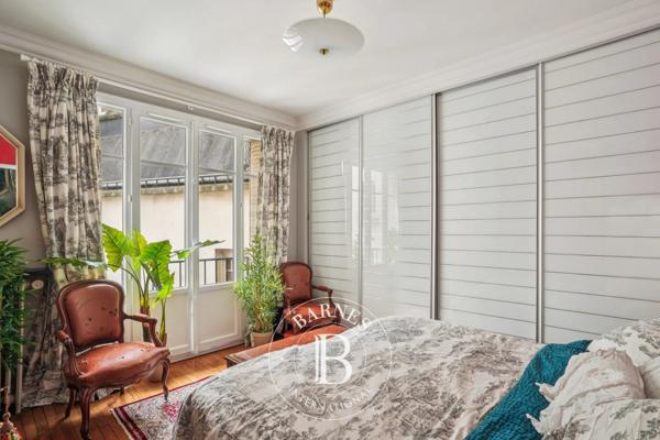 Paris 16ème, Appartement 2 Chambres -  79 m² à vendre