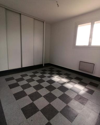 A 15 MINUTES DE POITIERS