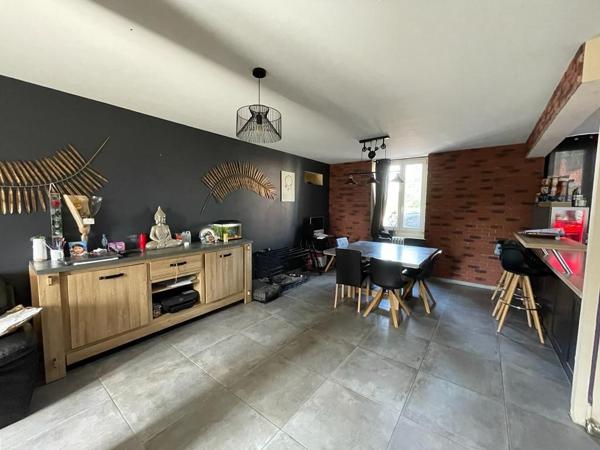 EN VENTE - NEVERS - MAISON 3 Chambres et bureau terrain