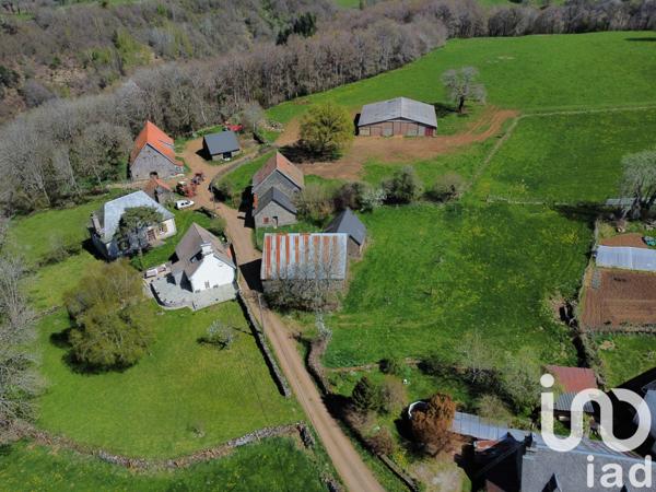 Maison à vendre 5 pièces 299 m² Chaussenac