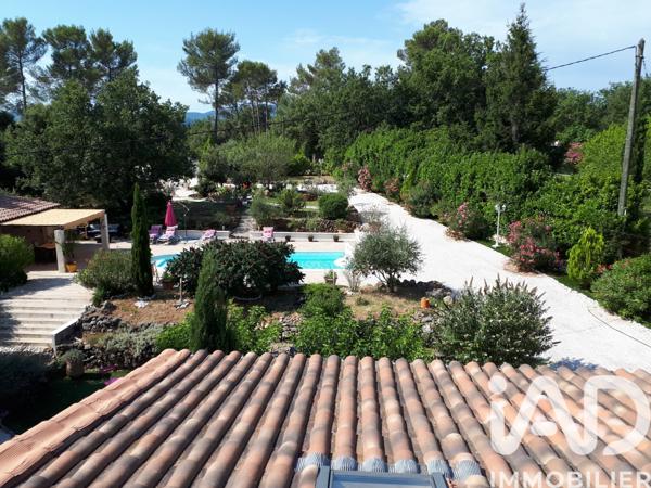 Maison à vendre 7 pièces 177 m² Saint-Maximin-la-Sainte-Baume