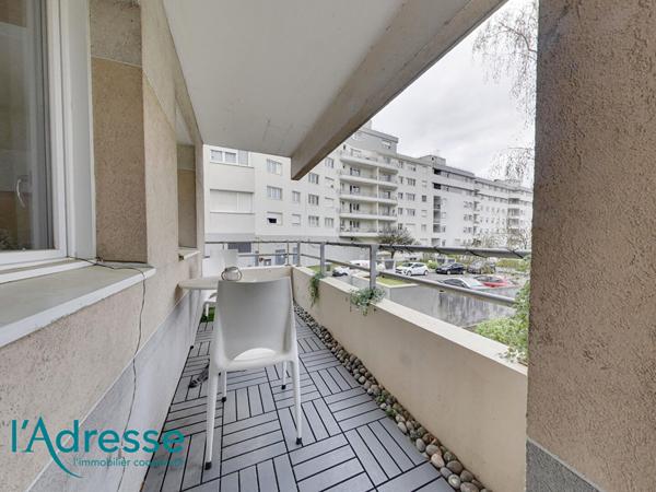 COLOCATION Appartement chambre meublée à louer