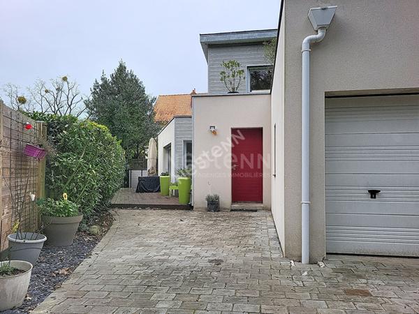 Nantes - Orvault Pont du Cens : EXCLUSIVITE ! En vente, Maison +100m² habitables avec vie de plain pied. Proche Cens et commerces.