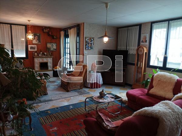 Richelieu Maison contemporaine Ajouter à ma sélection Référence : 8424