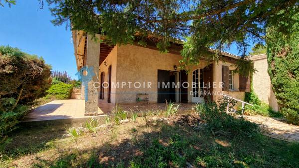Villa
                                                                                                                                                                                                                                                                                                                        5 pièce(s)                                                                                                                                                                                                          3 chambre(s)                                                                                                                                                                                                          157  m²