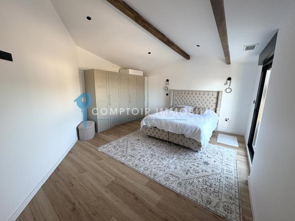 Maison
                                                                                                                                                                                                                                                                                                                        4 pièce(s)                                                                                                                                                                                                          3 chambre(s)                                                                                                                                                                                                          127  m²