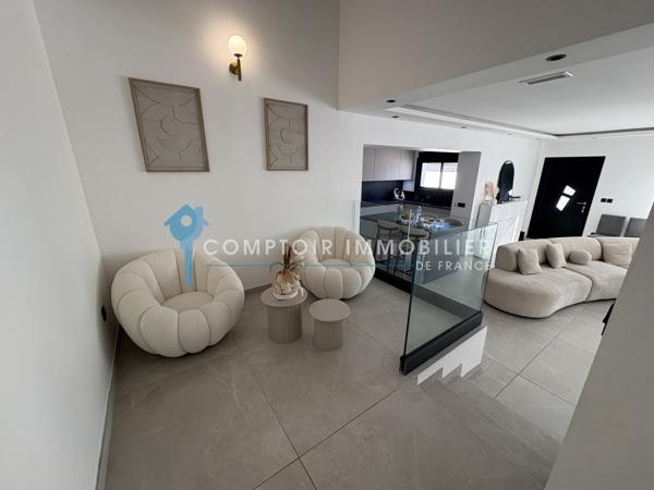 Maison
                                                                                                                                                                                                                                                                                                                        4 pièce(s)                                                                                                                                                                                                          3 chambre(s)                                                                                                                                                                                                          127  m²
