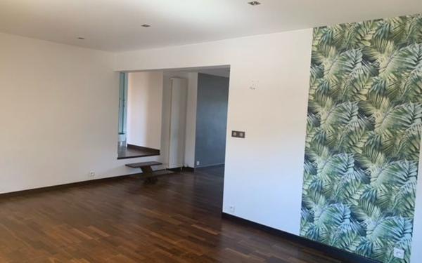 Appartement à louer    3 pièces •  Le Creusot