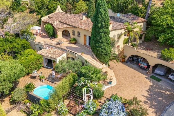 Les Issambres, Villa 6 Chambres -  275 m² à vendre