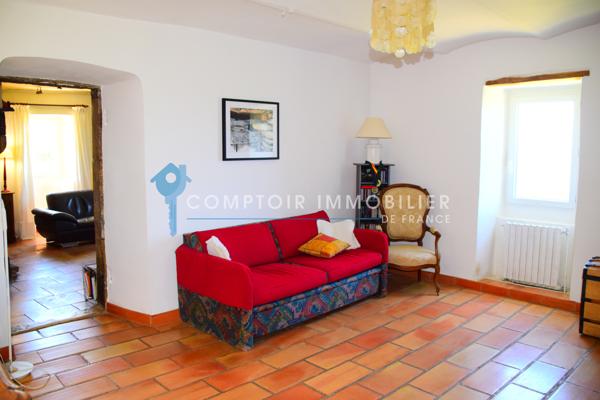 Mas 9 pièce(s) 4 chambre(s) 161 m²