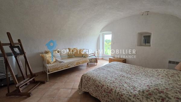 Mas 9 pièce(s) 4 chambre(s) 161 m²