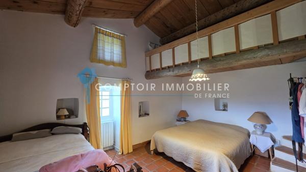 Mas 9 pièce(s) 4 chambre(s) 161 m²