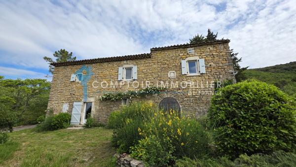 Mas 9 pièce(s) 4 chambre(s) 161 m²
