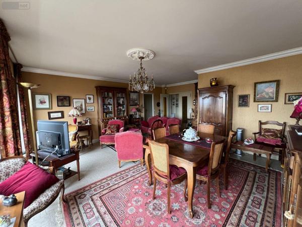 Appartement à vendre à Châteauroux dans l'Indre (36000), ref : JA/813   
Centre Ville