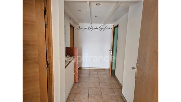 Dpt Hérault (34), à vendre GIGEAN Garage (fonds)