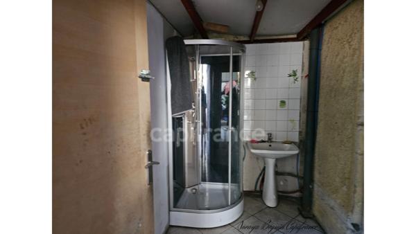 Dpt Hérault (34), à vendre GIGEAN Garage (fonds)