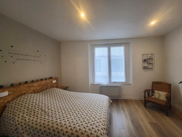 Appartement Mortagne Sur Sevre 4 pièce(s) 89 m2
