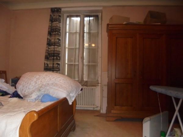 Maison de bourg 100 M2 avec cour