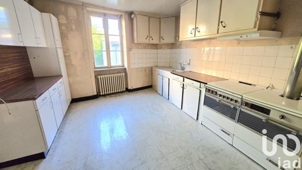 Maison à vendre 8 pièces 159 m² Lezoux