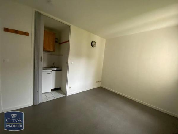 Appartement à louer 1 pièce 15.91m² Chambéry (73000)