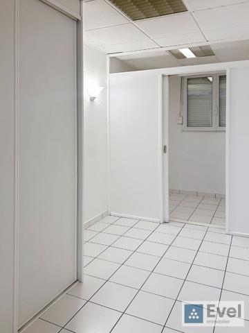 MONTIGNY LES METZ - Local commercial - 55m²