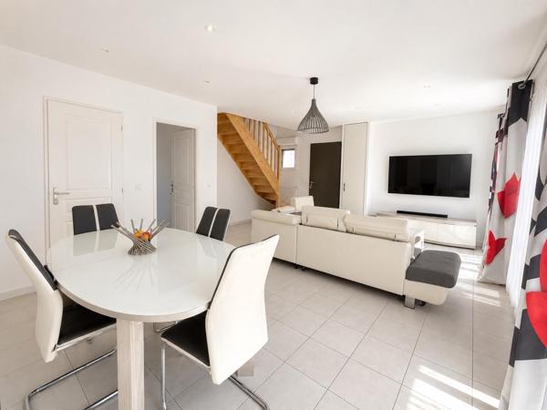 Maison à MELUN, 77000 - 6 pièces 90m²