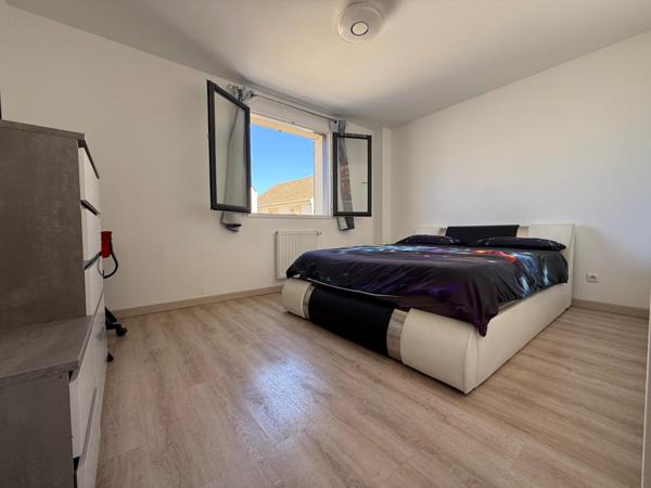 Maison à MELUN, 77000 - 6 pièces 90m²