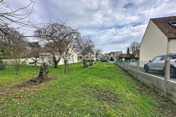 Terrain à vendre de 597 m² à Vauréal