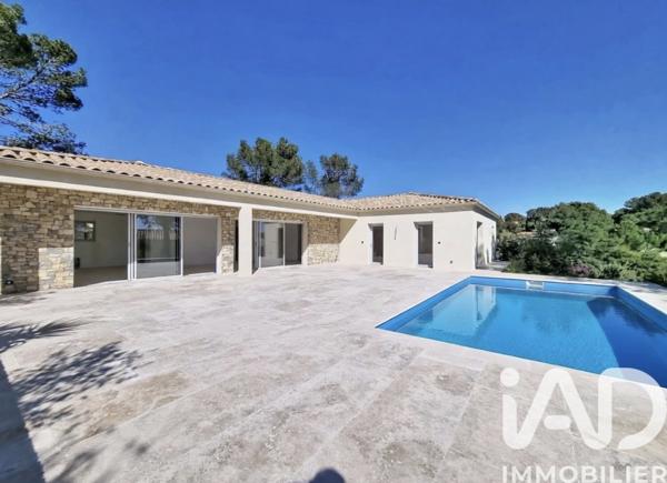 Maison à vendre 6 pièces 171 m² Nîmes