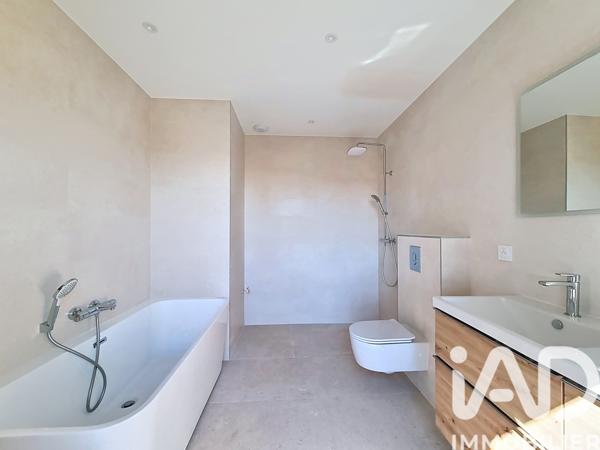 Maison à vendre 6 pièces 171 m² Nîmes