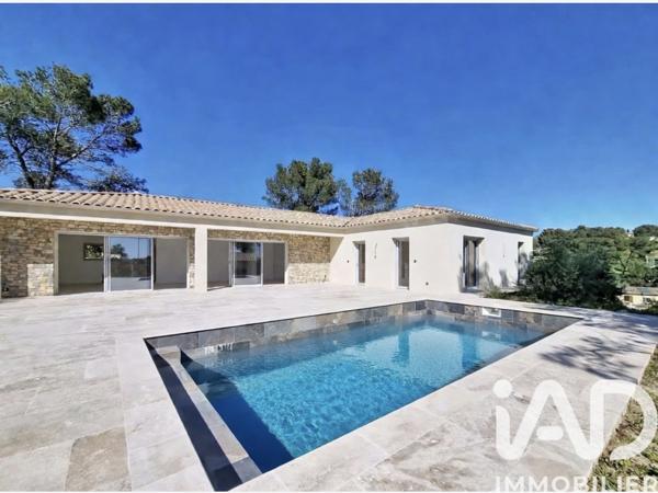 Maison à vendre 6 pièces 171 m² Nîmes