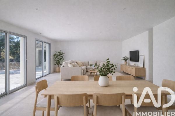 Maison à vendre 6 pièces 171 m² Nîmes
