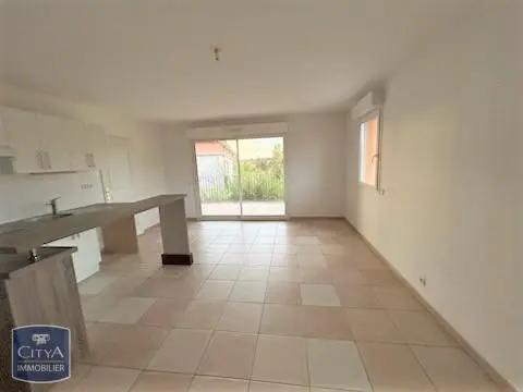 Appartement à louer 2 pièces 59m²