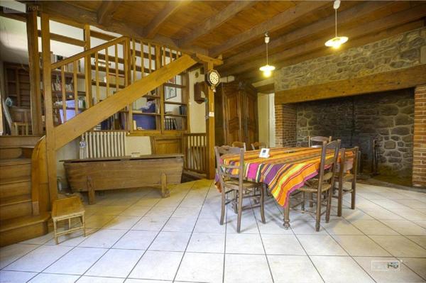 Maison à vendre à Marmanhac dans le Cantal (15250), ref : 15061-1052019
